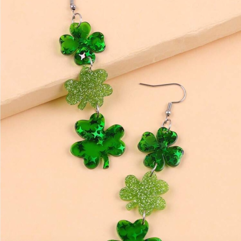 Shimmering Green Clover Earrings